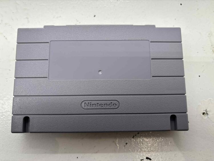 FINAL FIGHT 2 (WITH CUSTOM BOX) (usagé)