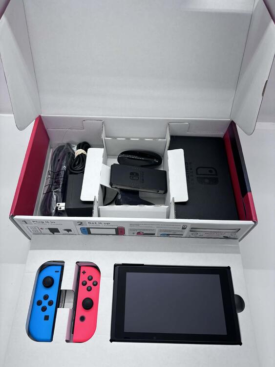 NINTENDO SWITCH MODEL 2 RED AND BLUE (COMPLETE IN BOX) (usagé)