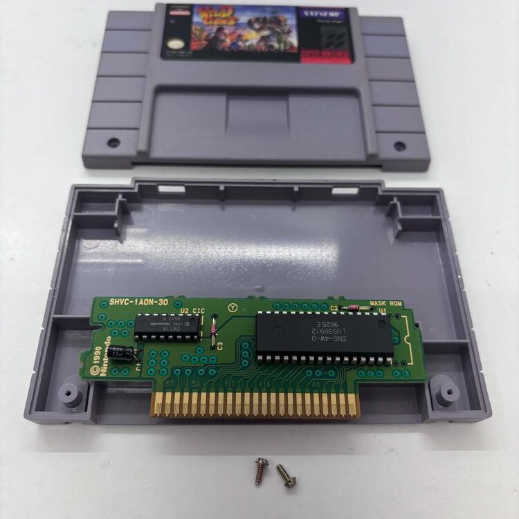 WILD GUNS (WITH BOX)
