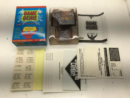 GAME GENIE (COMPLETE IN BOX) (GAMEBOY)