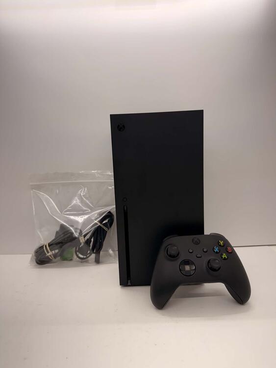 XBOX SERIES X + 1 CONTROLLER