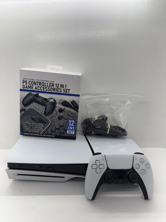 PLAYSTATION 5 SLIM DISC 1TB + 12 IN 1 ACCESSORIES (usagé)
