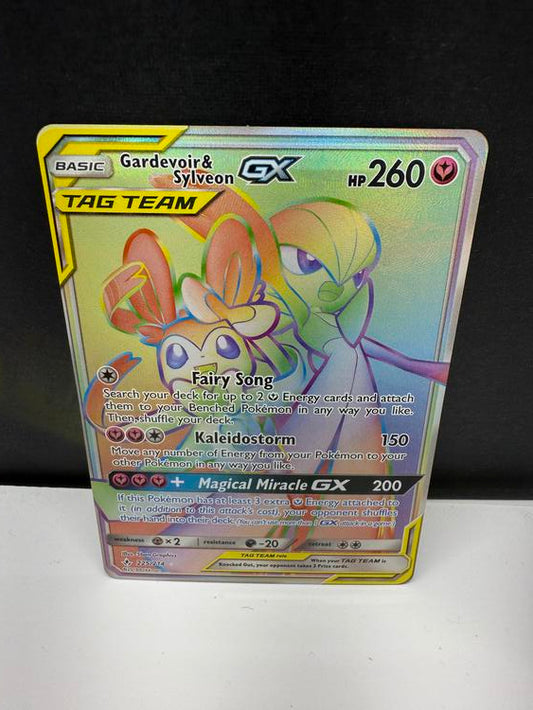 GARDEVOIR & SYLVEON GX 225/214 (POKEMON UNBROKEN BOUNDS) (usagé)