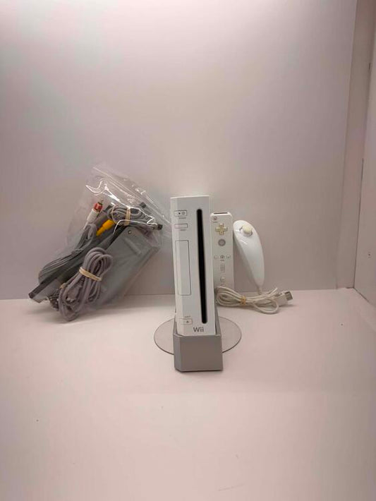 NINTENDO WII MODEL 1 WHITE + 1 REMOTE + 1 NUNCHUK (usagé)