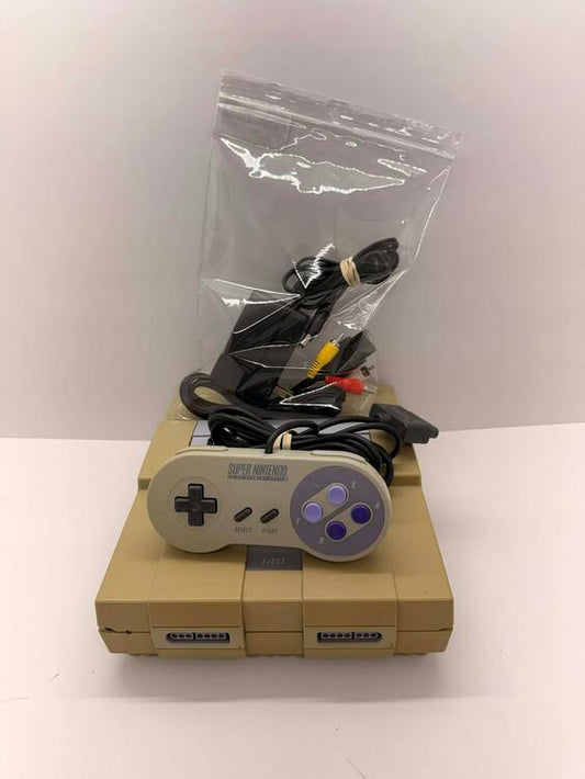 SUPER NINTENDO ENTERTAINMENT SYSTEM + 1 CONTROLLER (usagé)