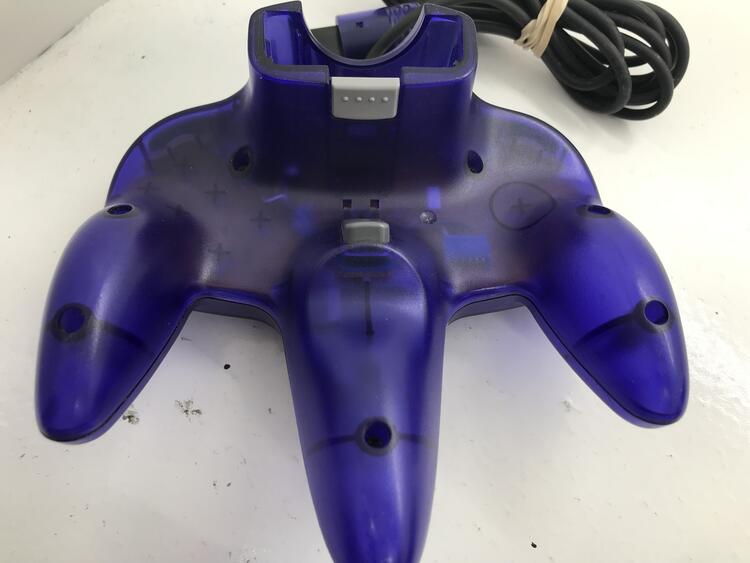 NINTENDO 64 FUNTASTIC GRAPE + 2 NINTENDO CONTROLLER