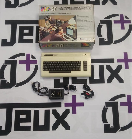COMMODORE VIC-20 (WITH BOX)
