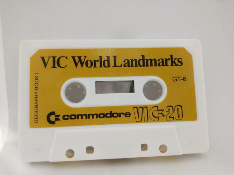 COMMODORE VIC-20 COMPUTER EDUCATOR GEOGRAPHY BOOK 1 (6 CASSETTES)
