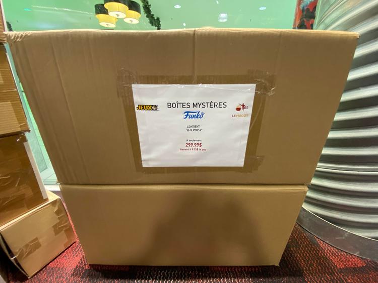 BOÎTES MYSTÈRES MEGA POP (36)