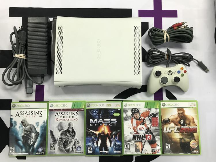 XBOX 360 MODEL 1 WHITE - 120GB + 1 CONTROLLER + 5 GAMES