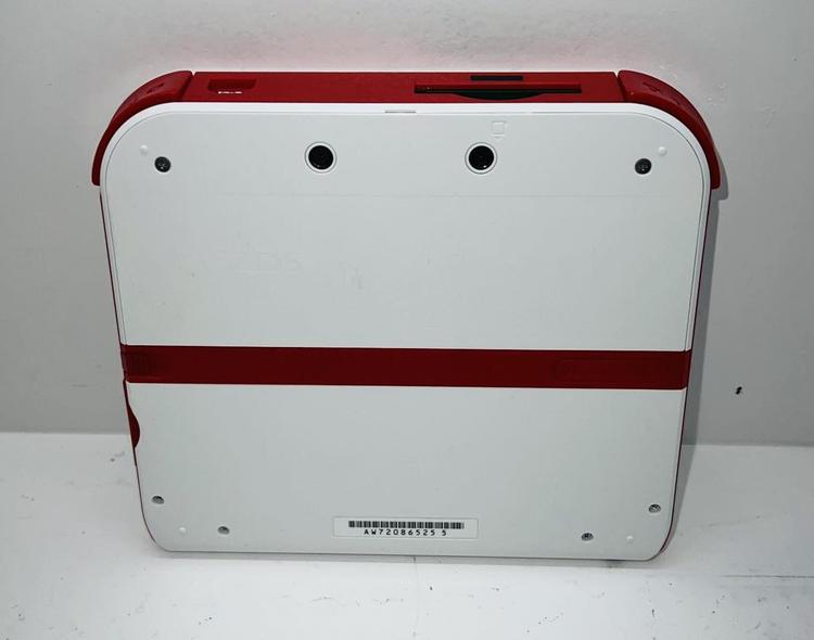 NINTENDO 2DS SCARLET RED
