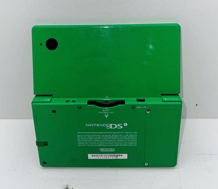 NINTENDO DSI GREEN