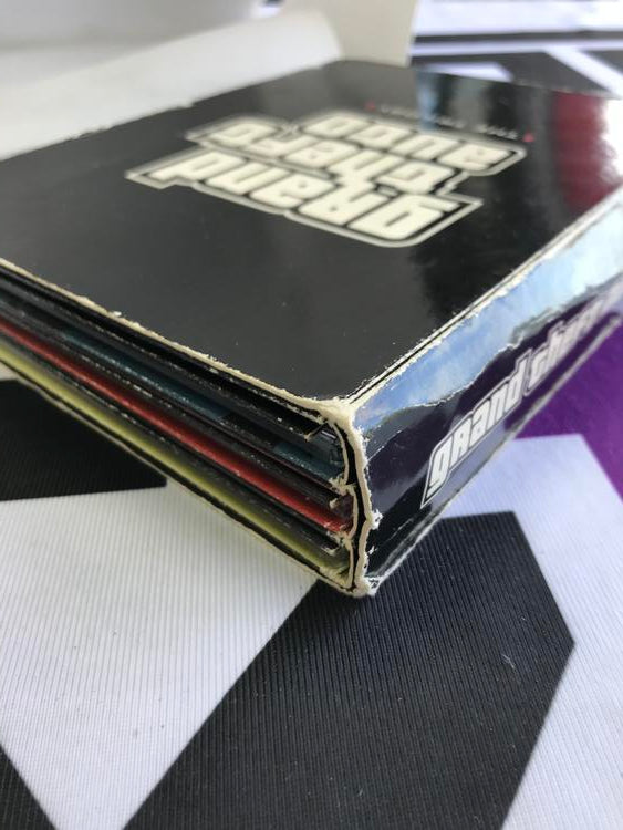 GRAND THEFT AUTO TRILOGY (WITH BOX) (usagé)