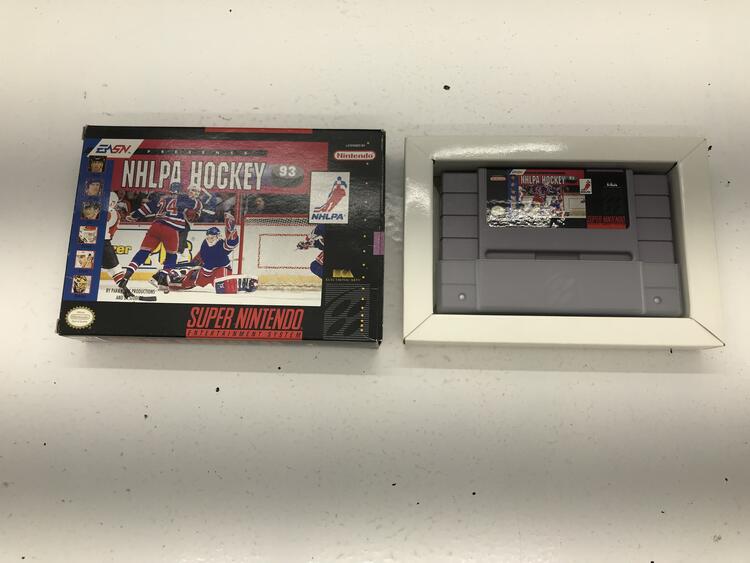 NHLPA HOCKEY '93 (WITH BOX) (usagé)