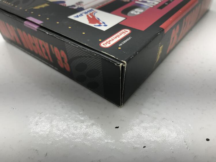 NHLPA HOCKEY '93 (WITH BOX) (usagé)