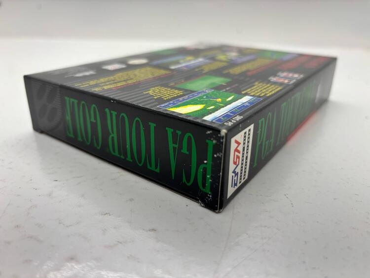 PGA TOUR GOLF (COMPLETE IN BOX)