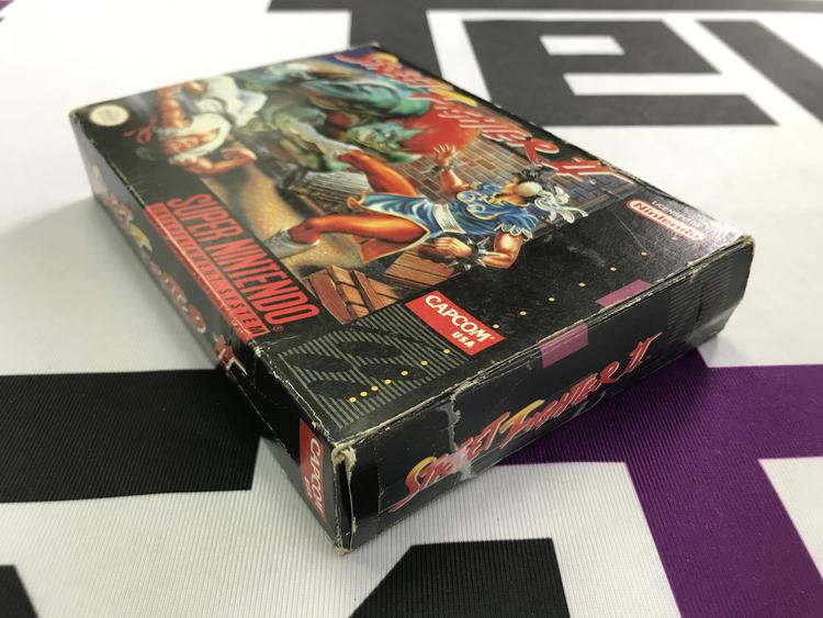 STREET FIGHTER II (COMPLETE IN BOX) (usagé)
