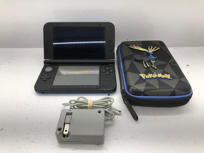 NINTENDO 3DS XL POKEMON XERNEAS / YVELTAL BLUE EDITION  + SD CARD + CASE