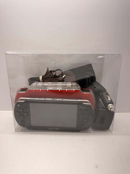PSP 2001 BLACK + 4 GB MEMORY STICK + CASE + CHARGE BATTERY (usagé)