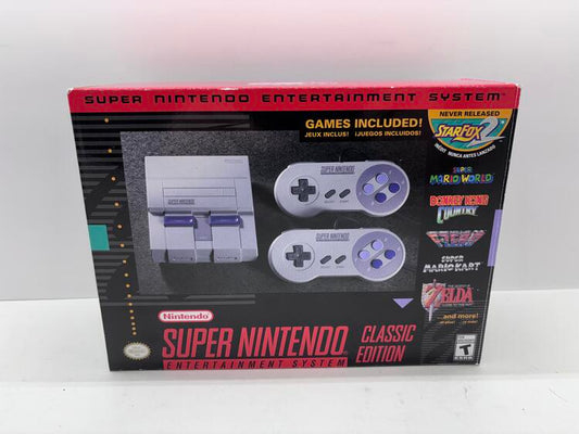 SUPER NINTENDO CLASSIC EDITION W/ 2 CONTROLLERS (COMPLETE IN BOX) (usagé)