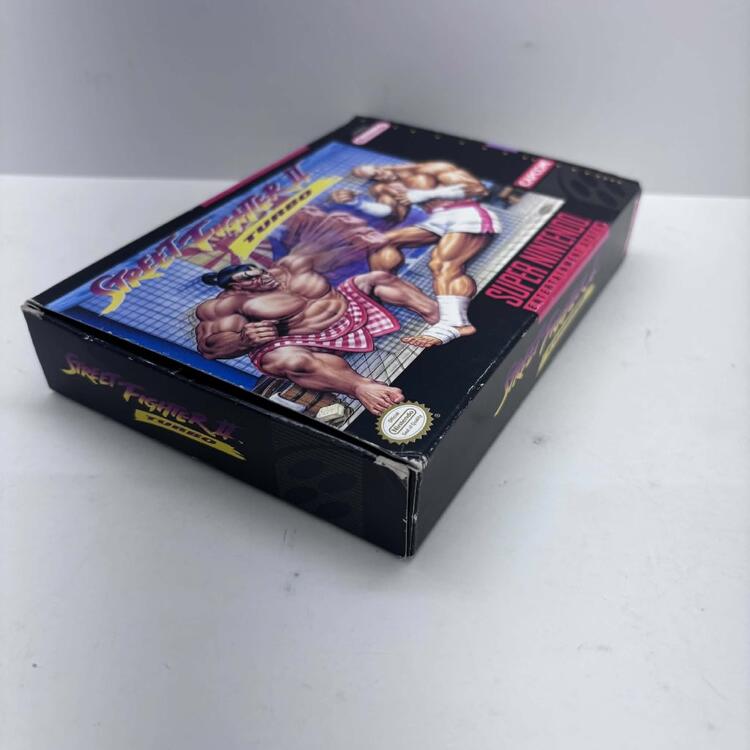 STREET FIGHTER II TURBO (WITH BOX)