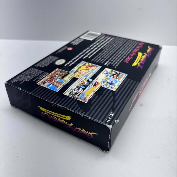 STREET FIGHTER II TURBO (WITH BOX)