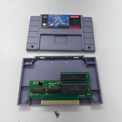 MEGA MAN X (COMPLETE IN BOX) (usagé)