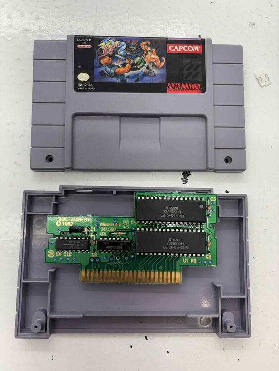 FINAL FIGHT 2 (WITH CUSTOM BOX) (usagé)