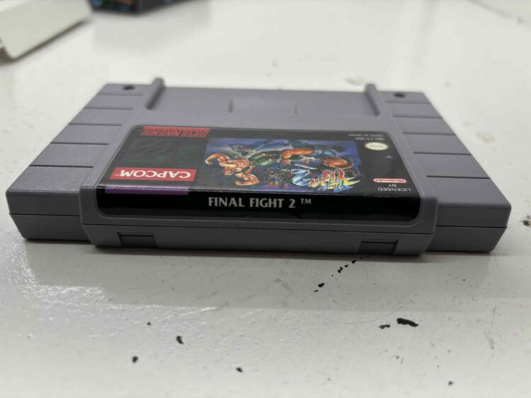 FINAL FIGHT 2 (WITH CUSTOM BOX)