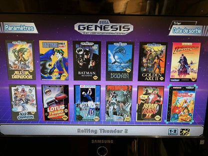 SEGA GENESIS MINI CONSOLE + 2 CONTROLLERS (CONSOLE PIRATÉ AVEC 110 JEUX) ** VOIR PHOTO (usagé)