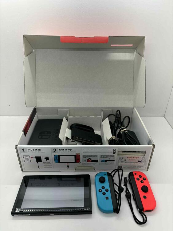 NINTENDO SWITCH MODEL 1 RED & BLUE + SCREEN PROTECTOR (WITH BOX) (used)