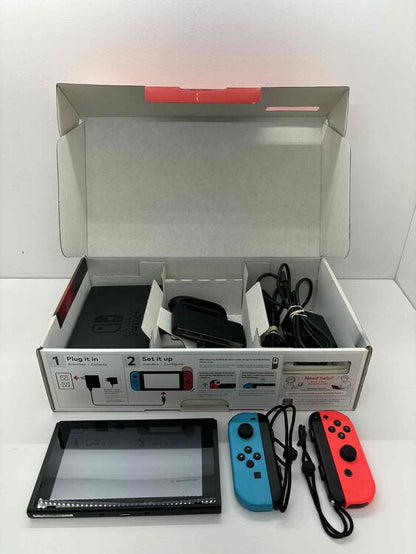 NINTENDO SWITCH MODEL 1 RED & BLUE + SCREEN PROTECTOR (WITH BOX) (used)