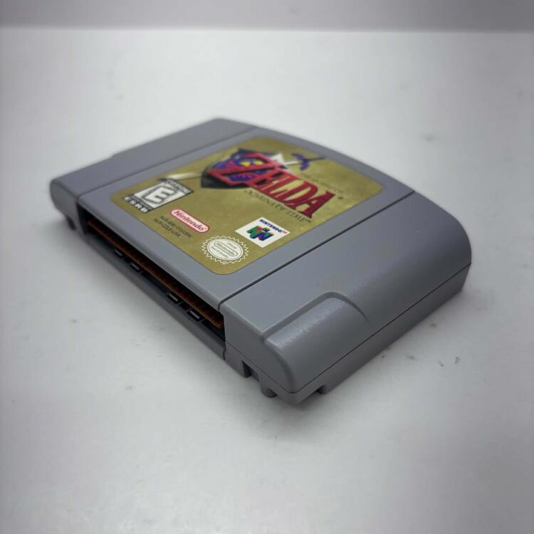 THE LEGEND OF ZELDA OCARINA OF TIME (COMPLETE IN BOX)