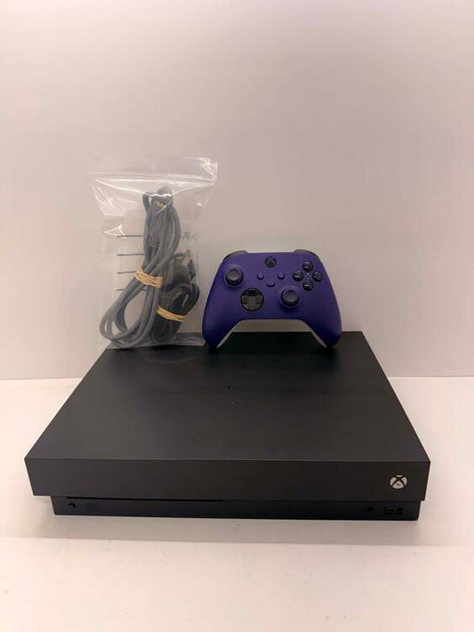 XBOX ONE X BLACK - 1TB + 1 CONTROLLER (usagé)