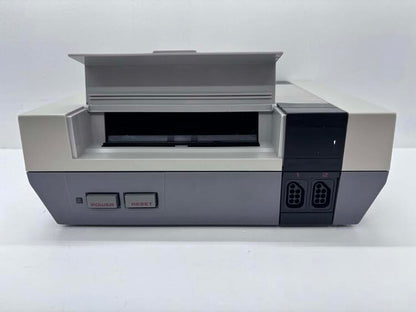 NINTENDO ENTERTAINMENT SYSTEM ACTION SET (COMPLETE IN BOX) (usagé)