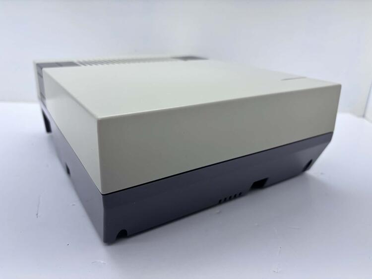 NINTENDO ENTERTAINMENT SYSTEM ACTION SET (COMPLETE IN BOX) (usagé)