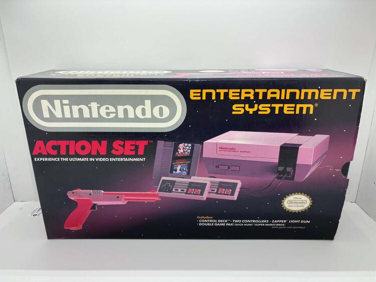 NINTENDO ENTERTAINMENT SYSTEM ACTION SET (COMPLETE IN BOX) (used)