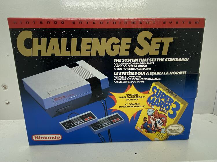 NINTENDO ENTERTAINMENT SYSTEM CHALLENGE SET (COMPLETE IN BOX) (usagé)