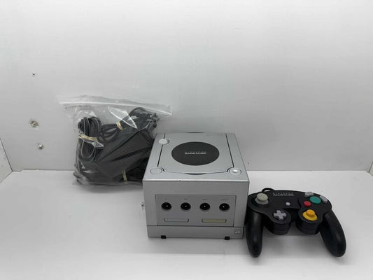 GAMECUBE PLATINUM (DOL-101) + 1 CONTROLLER + 1 MEMORY CARD