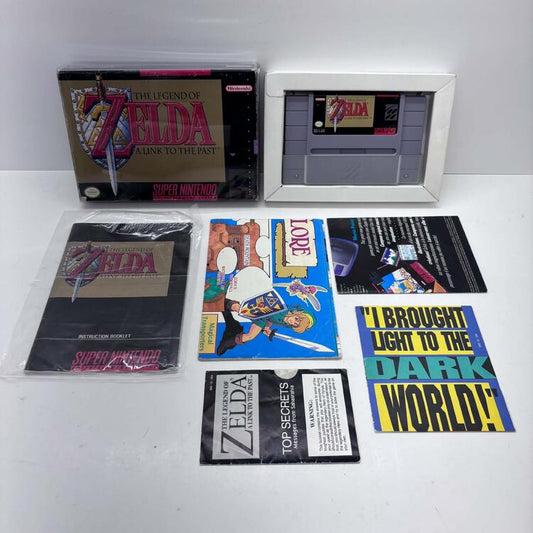 THE LEGEND OF ZELDA A LINK TO THE PAST (COMPLETE IN BOX W/ MAP) (usagé)