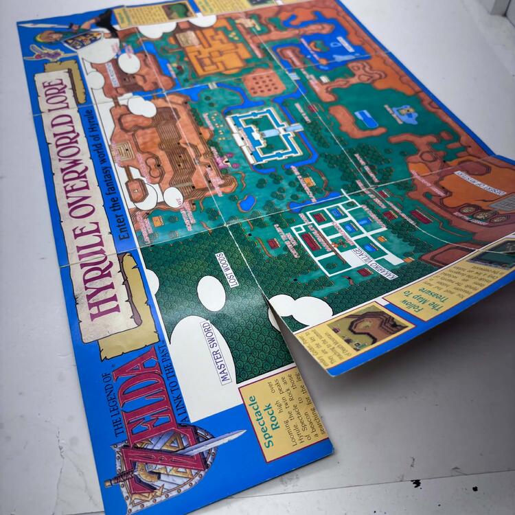 THE LEGEND OF ZELDA A LINK TO THE PAST (COMPLETE IN BOX W/ MAP) (usagé)