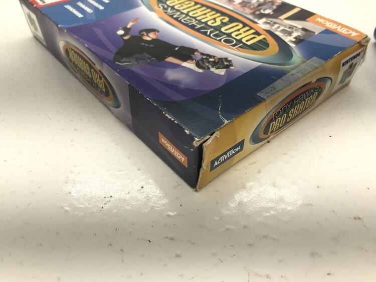 TONY HAWK'S PRO SKATER (WITH BOX) (usagé)