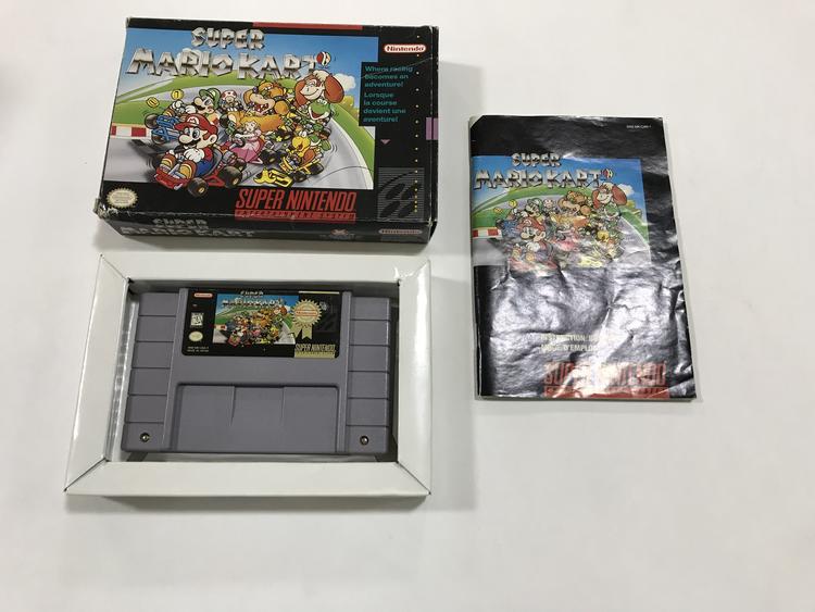 SUPER MARIO KART (COMPLETE IN BOX) (usagé)