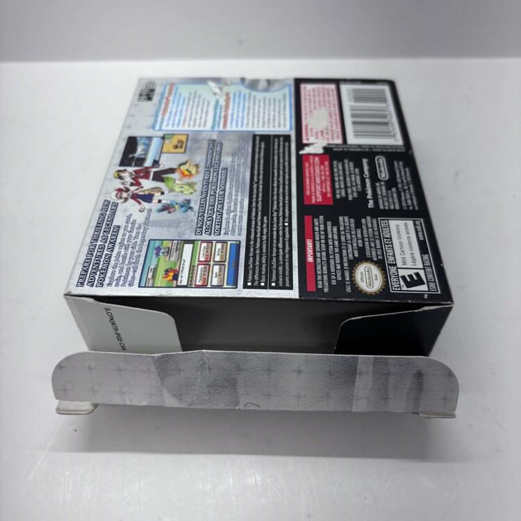 POKEMON SOULSILVER W/ POKEWALKER (COMPLETE IN BOX) (usagé)