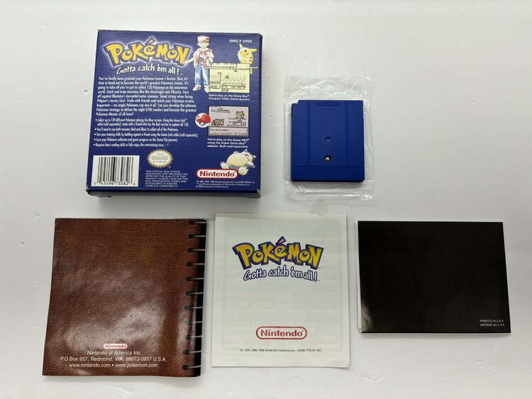 POKEMON BLUE (COMPLETE IN BOX) (usagé)
