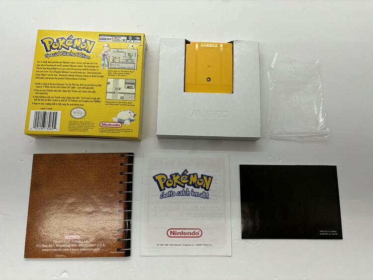 POKEMON YELLOW (COMPLETE IN BOX) (usagé)