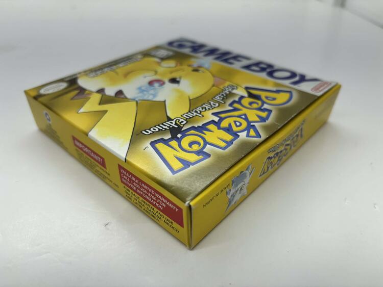 POKEMON YELLOW (COMPLETE IN BOX)