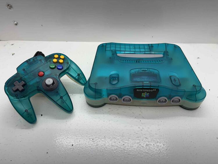 NINTENDO 64 FUNTASTIC ICE BLUE JAP EDITION / REGION FREE TRAY (COMPLETE IN BOX) (usagé)
