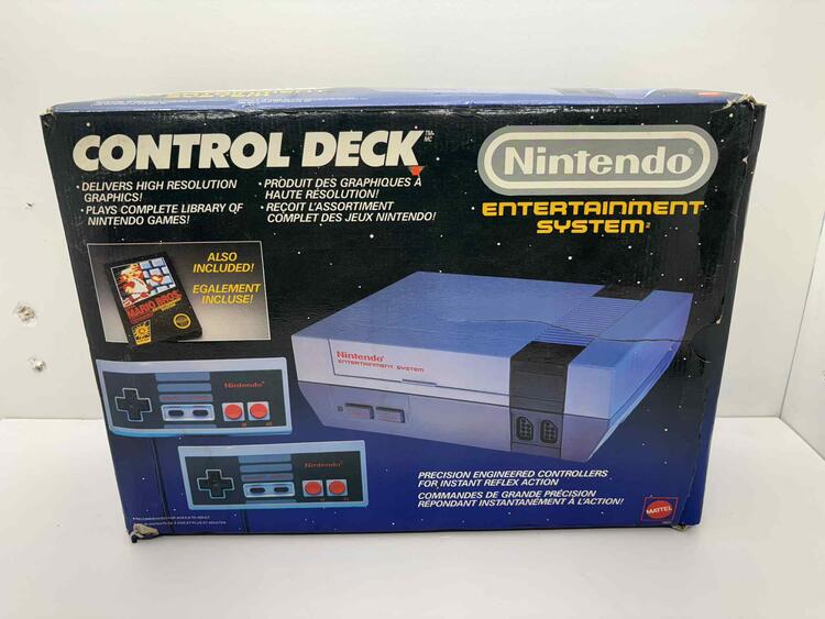 NINTENDO ENTERTAINMENT SYSTEM CONTROL DECK (COMPLETE IN BOX) (used)