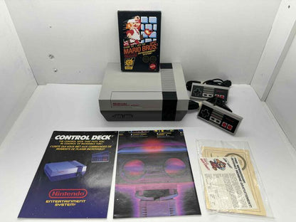 NINTENDO ENTERTAINMENT SYSTEM CONTROL DECK (COMPLETE IN BOX) (used)